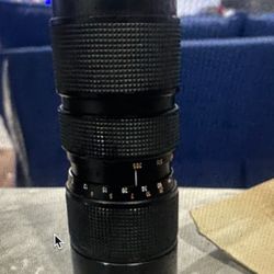 Braun Black 85-205mm f4.0/22 No. 164362 Tele-Zoom Camera Lens