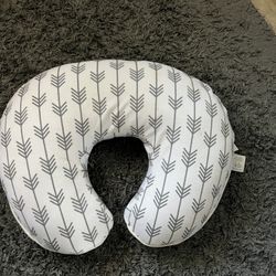 Boppy Pillow 