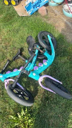 2 balance bikes for kids $34 each