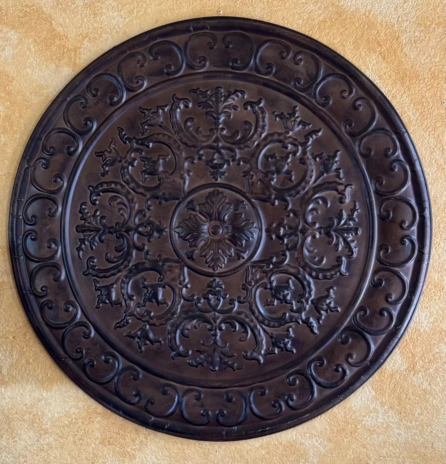 34" Diameter Bronze Finish Wall Decor Ancanthus/Relief/Hammered/Shield/Medallion
