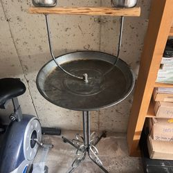 Parrot Stand for Medium Sized Parrots