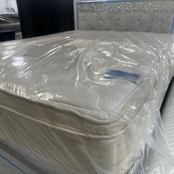 Queen Size Mattress And Box Spring 