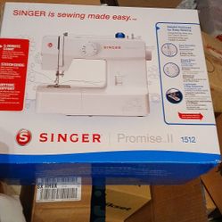 Singer Sawing Machine 