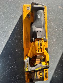 Dewalt Saw