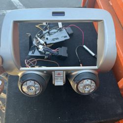  Camaro Radio Kit 2010/15