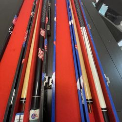 Vintage Pool Cue Set 180Z And 200Z With Cases