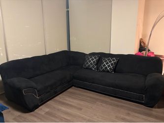 Large Black Velvet Sectional + Accent Pillows + Area Rug