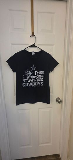 Medium Dallas Cowboys t shirt