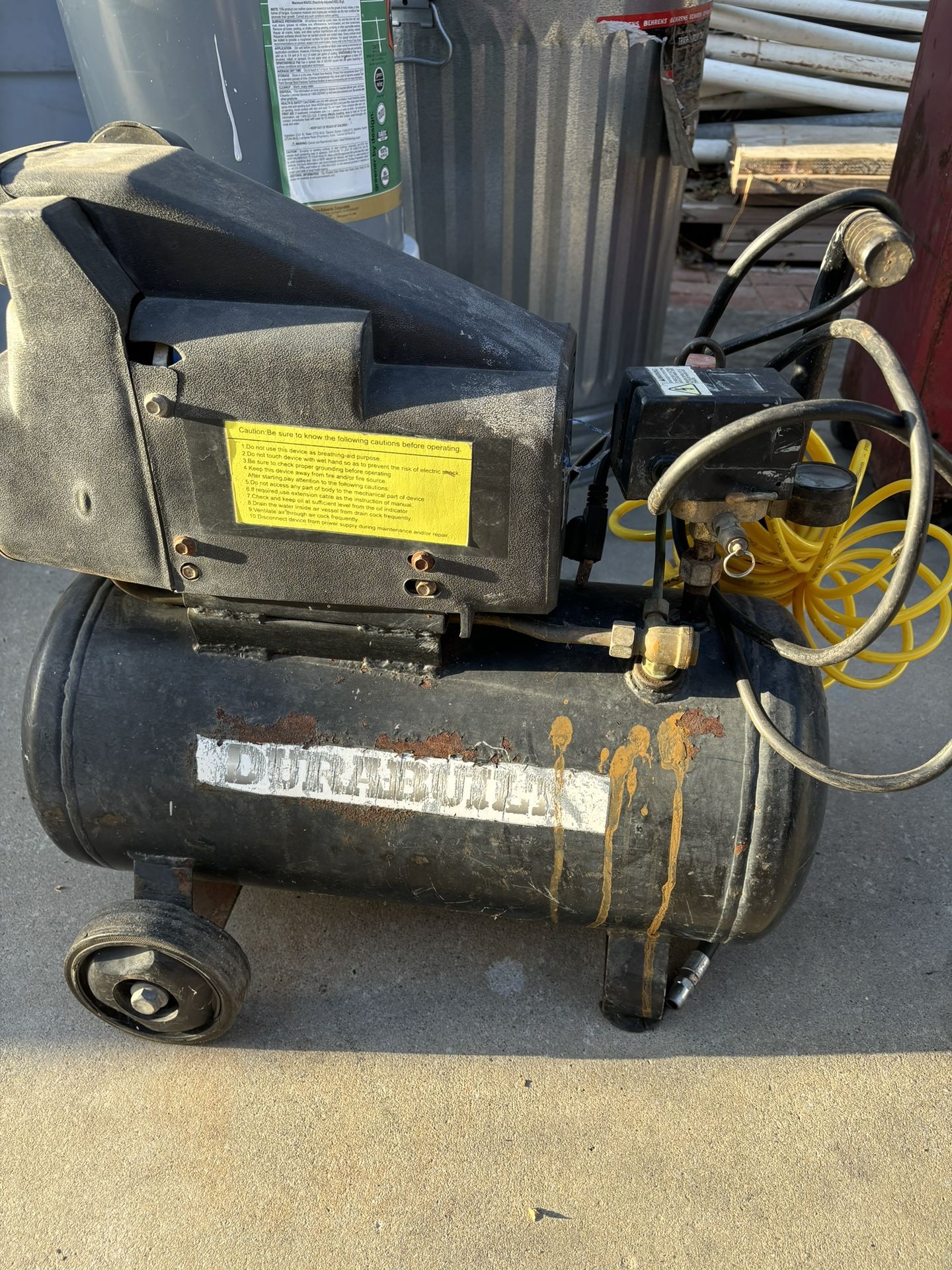 Durabuilt 6 Gal Air Compressor