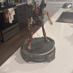 Doom Collector’s Edition Revenant 12” Statue