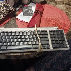 Real Nice Apple Key Board Back Lites Up Neon Blu.10 Firm LOOK MY POST TONS DEALS