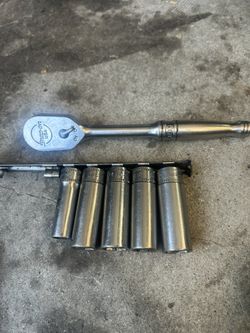 F80 Fine Tooth Ratchet 4 Sockets Snap On