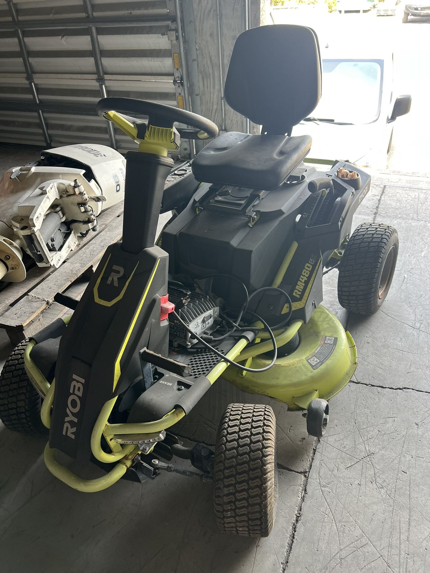 Ryobi RM480 Riding Mower