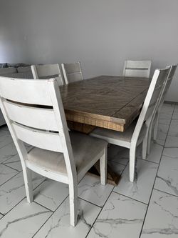 7 piece Dining set