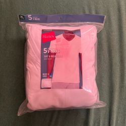 Five pack of Haynes, white T-shirts men size XL