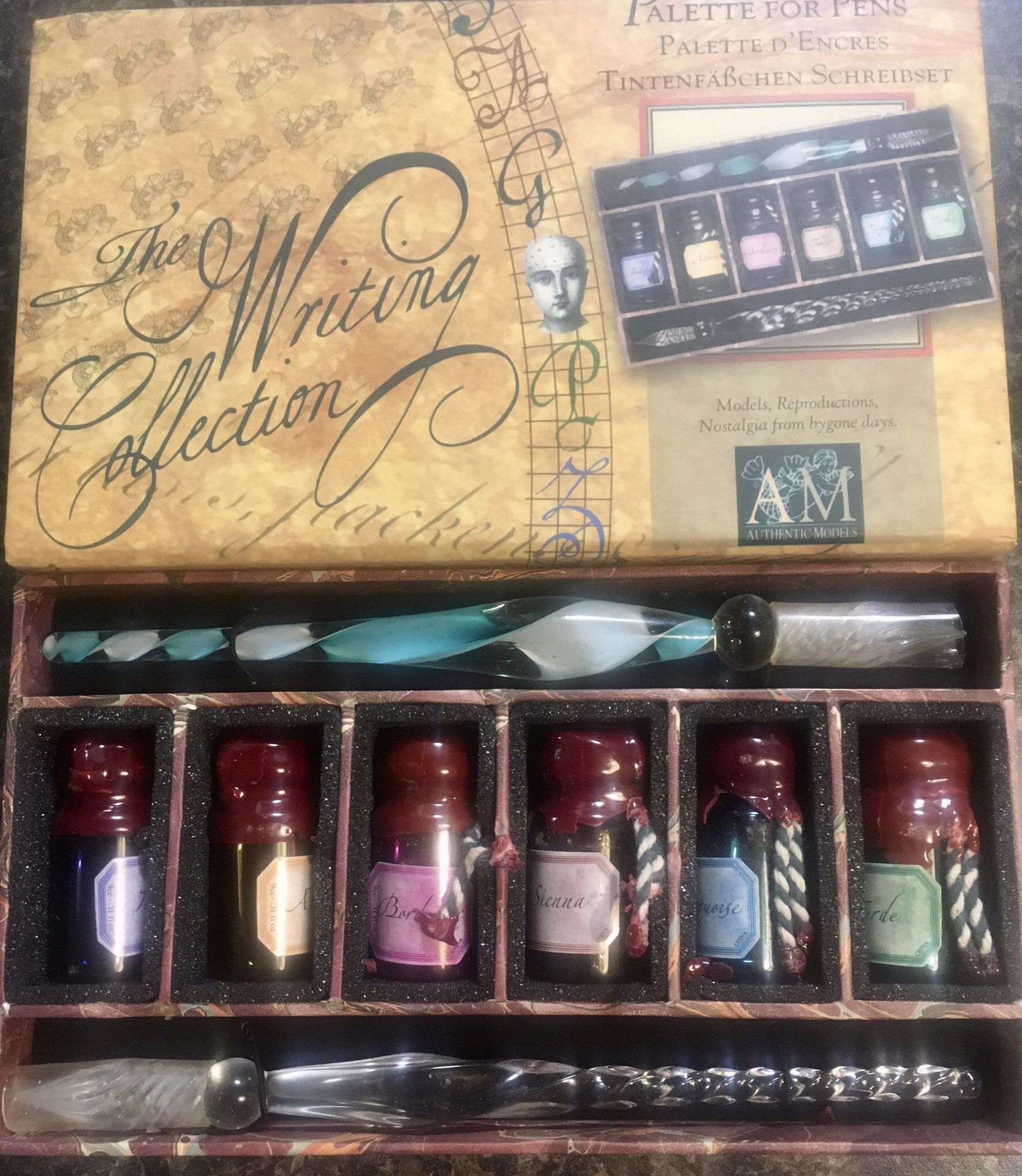 NEVER been used old fashioned calligraphy set