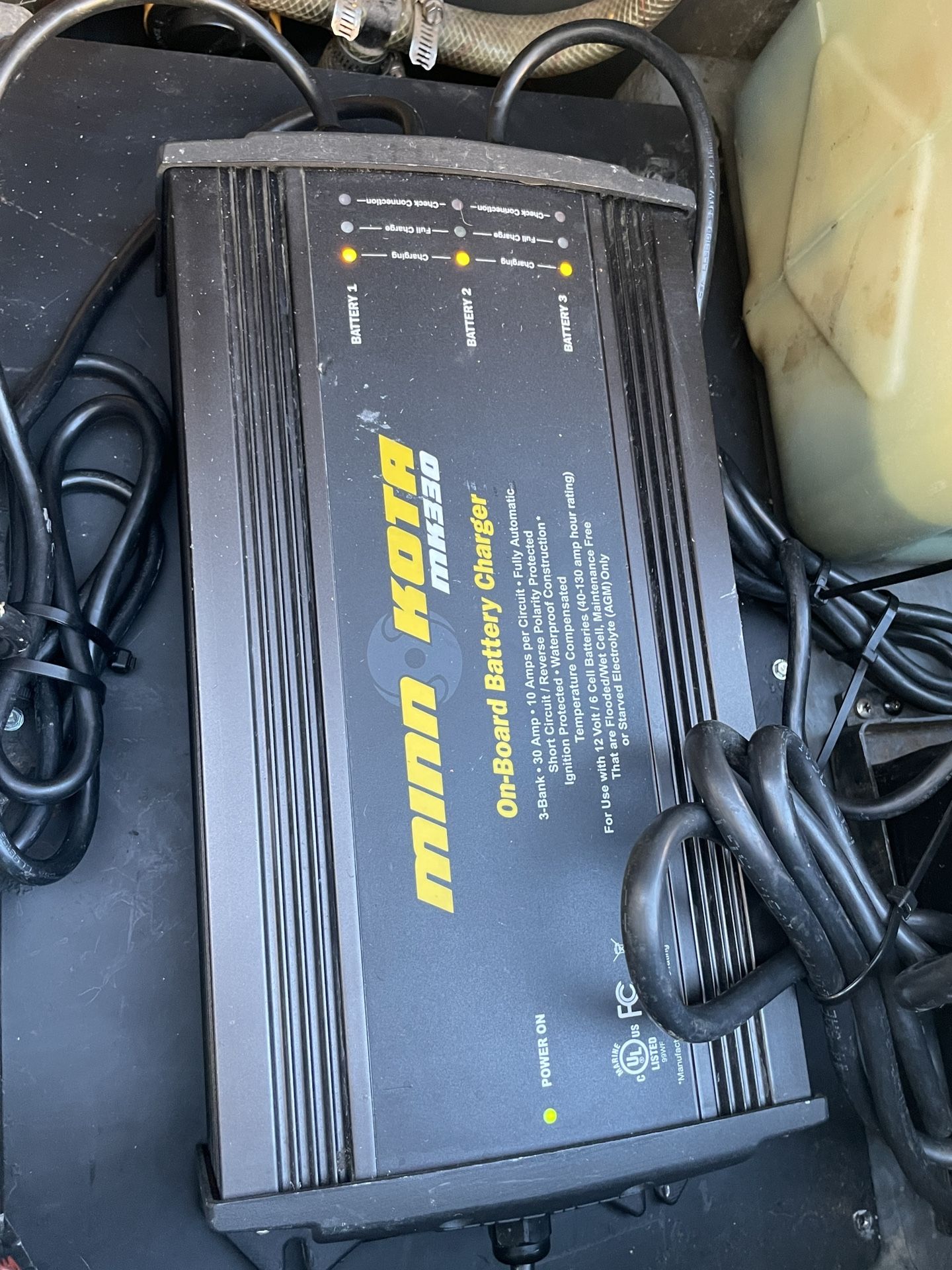 Minn Kota MK330 3 Bank On-Board Battery Charger
