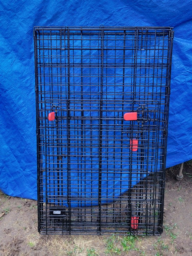 Double Door Dog Kennel