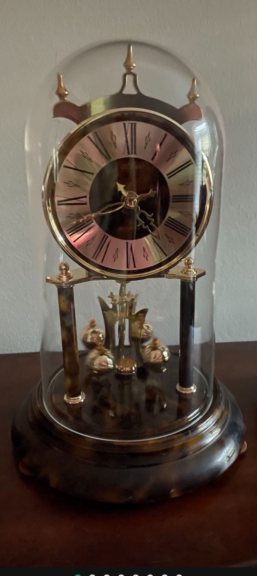 Antique/vintage Table/Shelf/Desk Clock (11.5”tall)