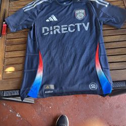 Camisa De San Diego Medida Small 90 Dólares 