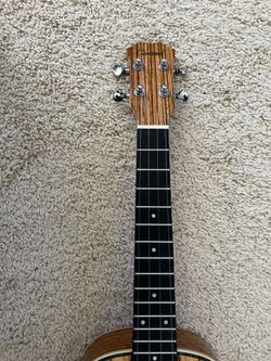Ukulele