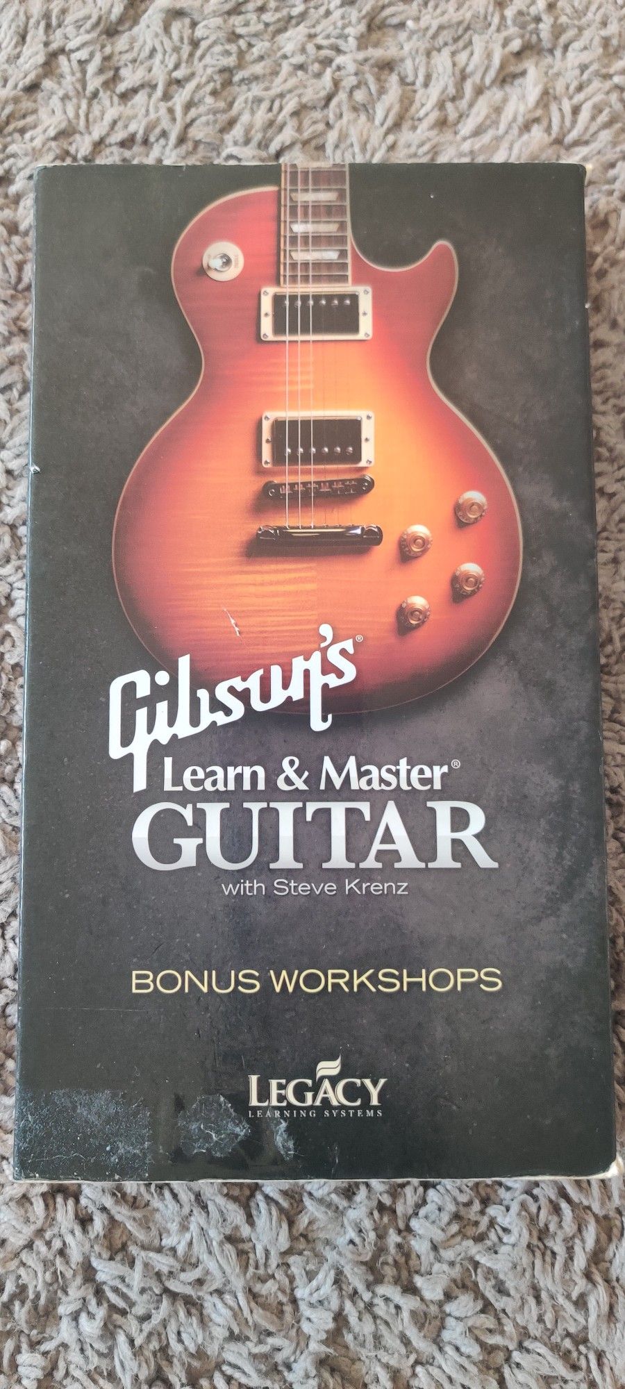 Gibson Learn & Master Guitar