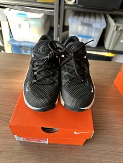 Nike Free Metcon 4 - 2 Pairs 1 Price