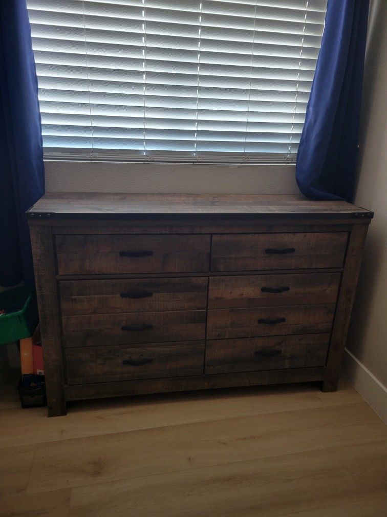Bedroom Set