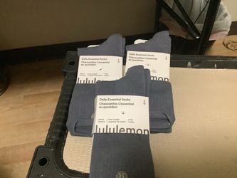 Lululemon Daily Essential Crew Socks 3-Pack