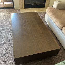 Brand New Living Spaces Modern Wood Coffee Table