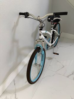 Cruiser Bicycle $40