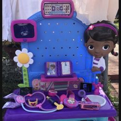 Doc McStuffins Make Sounds With Accessories