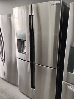 Refrigerador stainless SAMSUNG 4-puertas