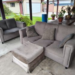Sofa, loveseat & Ottoman Set