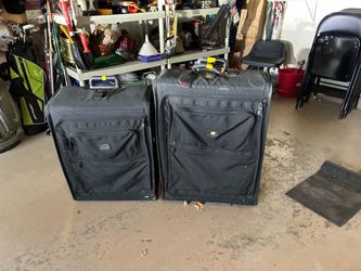 Luggage tumi