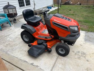 Perfect Husqvarna YTH 24V48 Riding Lawn Mower Model 2019 ( 295hrs )