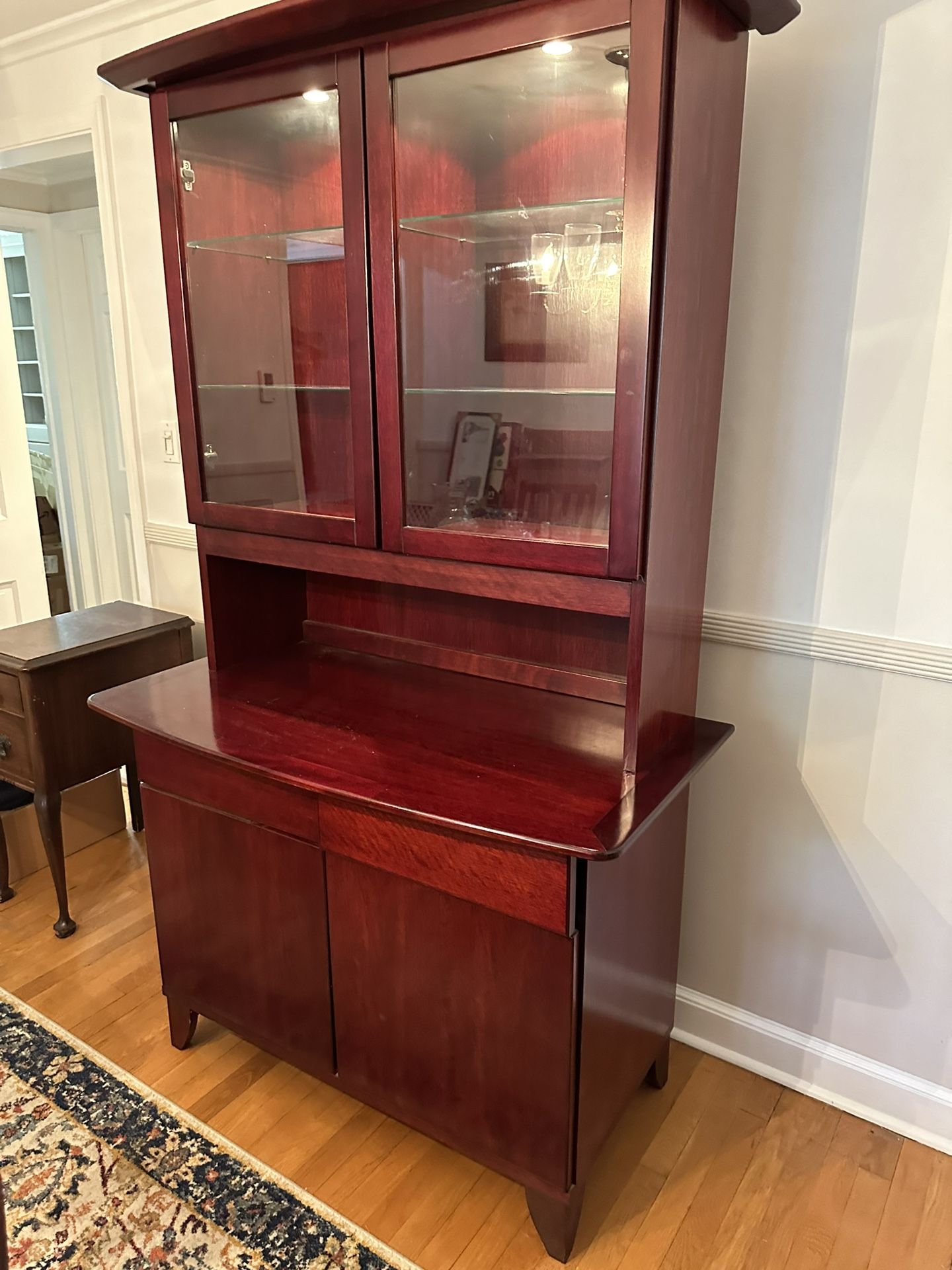 Danish Hutch