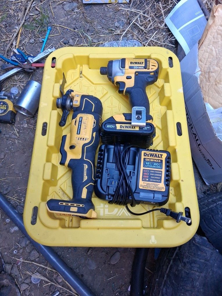 Dewalt Impact Driver , Cordless Osculating Multitool And Charger