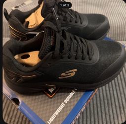 Skechers black & gold composite toe shoes sneakers