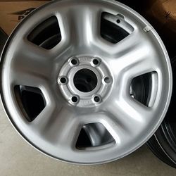 2019 Ram 18in rims OEM