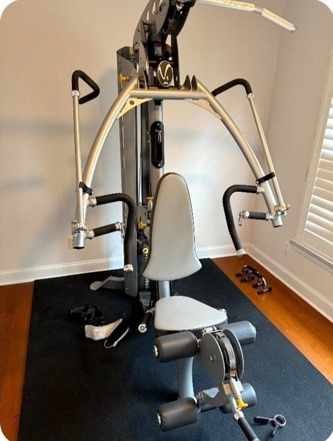 HOME GYM ( HOIST V4 ELITE)
