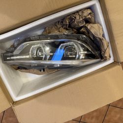BMW F30 Passenger Side Headlight 