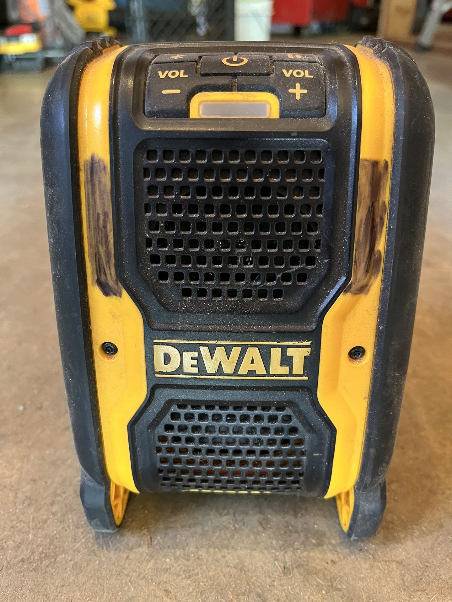 Dewalt Speaker