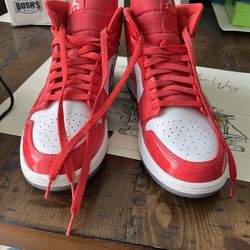 Air Jordan 1 Mid