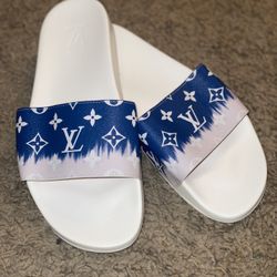 *Brand New* Louis Vuitton Women’s Slides 