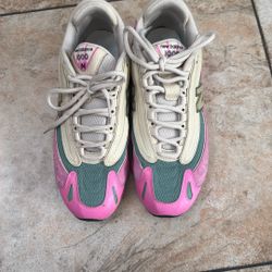 New Balance 1000 Retro Runners – Size 10.5 – $95 OBO