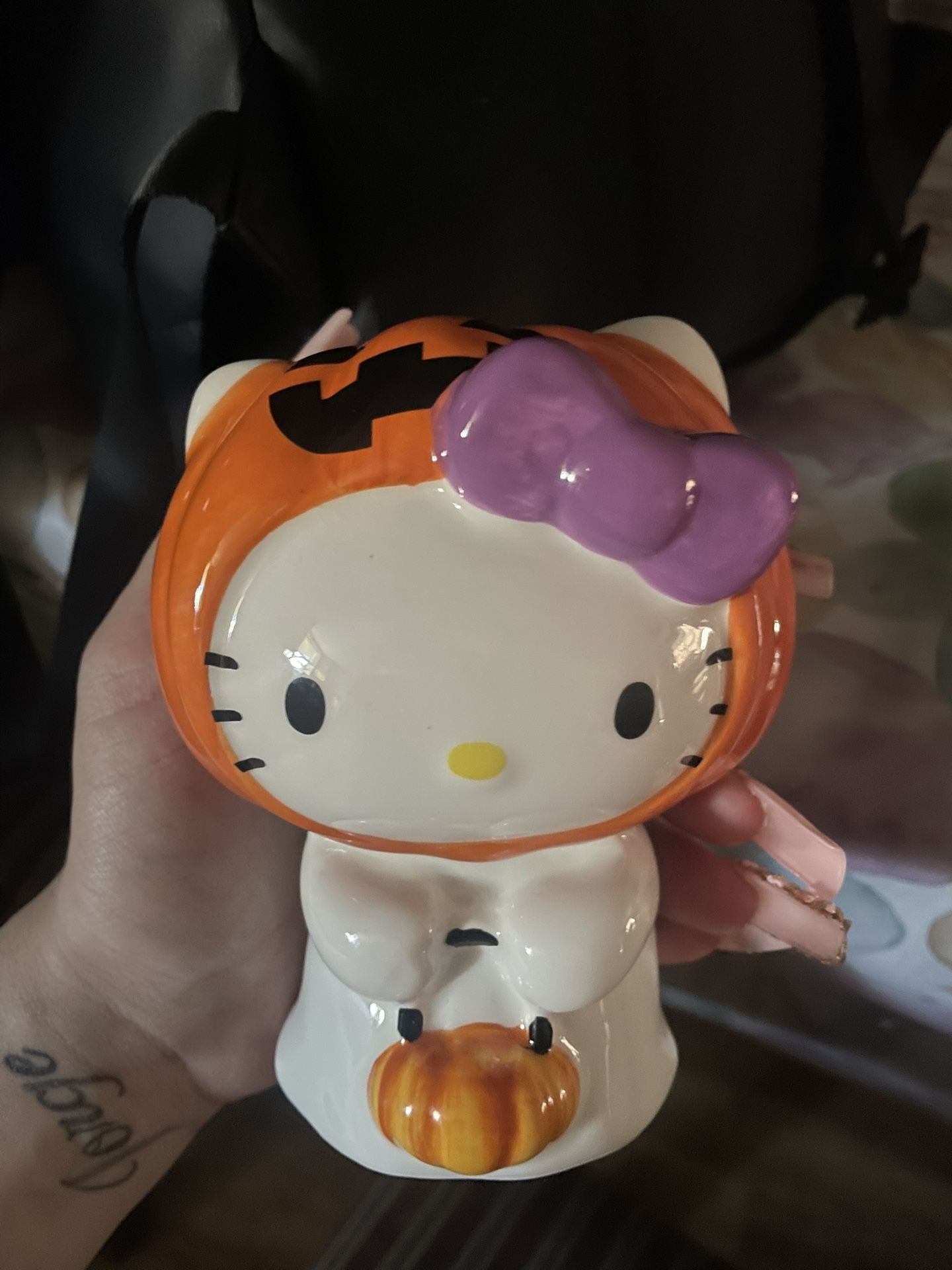 Hello kitty Ceramic