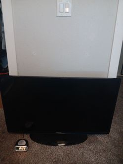 40" SAMSUNG FLATSCREEN TV NO REMOTE