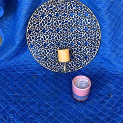 Metal Frame Candle Holder And  Candle