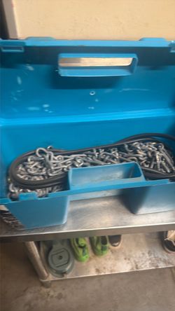 Snow chains Toyota Tacoma
